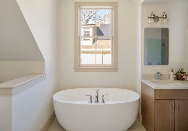 181 Lowell St, Arlington, MA 02474