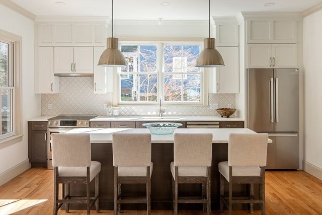 181 Lowell St, Arlington, MA 02474