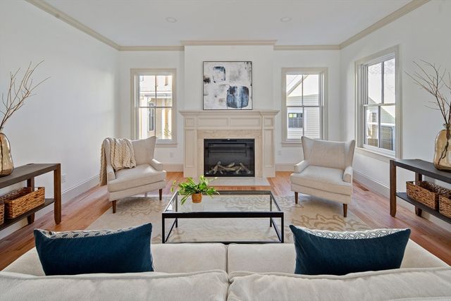 181 Lowell St, Arlington, MA 02474