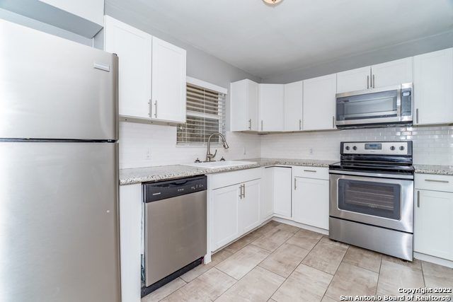 467 SHANNON LEE ST, San Antonio, TX 78216