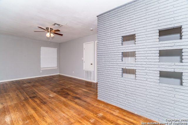467 SHANNON LEE ST, San Antonio, TX 78216