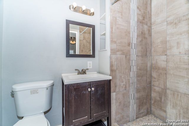 467 SHANNON LEE ST, San Antonio, TX 78216