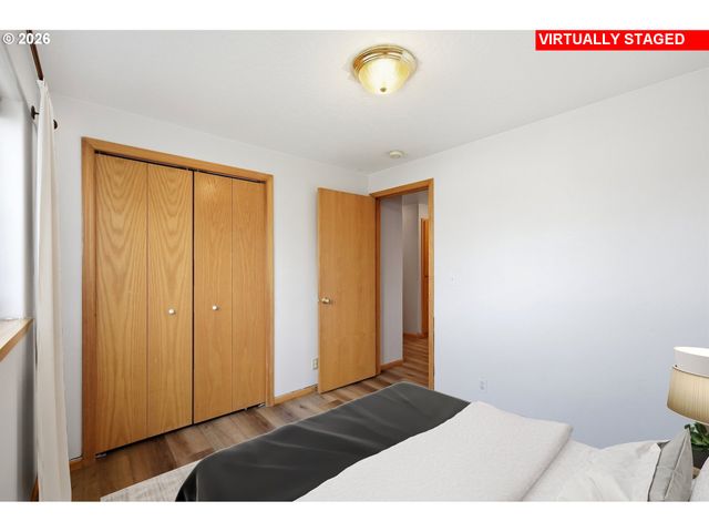 961 BUSH Ln, Creswell, OR 97426