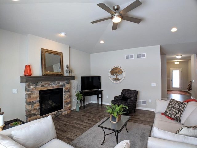 4499 Thrasher Street, Middleton, WI 53562