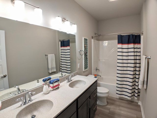 4499 Thrasher Street, Middleton, WI 53562