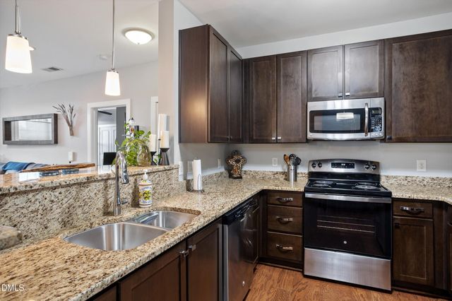 601 Finsbury Street 207, Durham, NC 27703