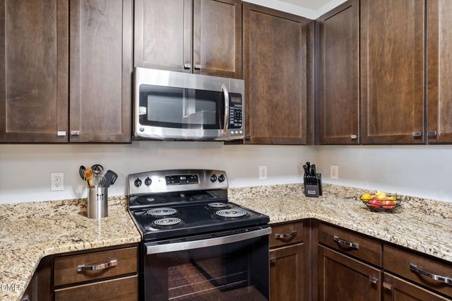 601 Finsbury Street 207, Durham, NC 27703