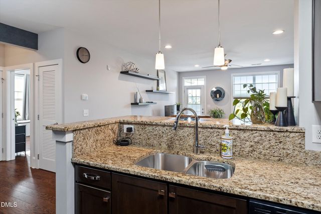 601 Finsbury Street 207, Durham, NC 27703
