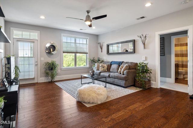 601 Finsbury Street 207, Durham, NC 27703