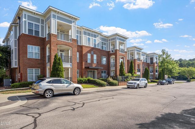 601 Finsbury Street 207, Durham, NC 27703