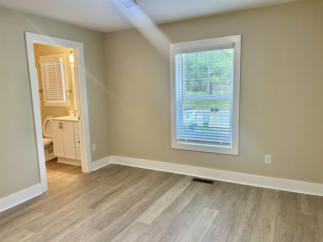 113 W Coffee St, Manchester, TN 37355