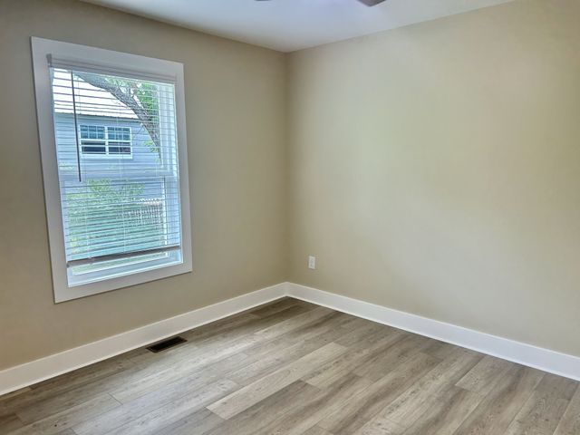 113 W Coffee St, Manchester, TN 37355