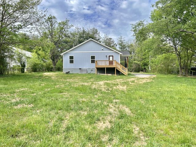 113 W Coffee St, Manchester, TN 37355