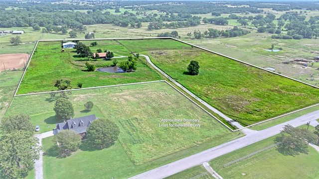 202 County Road 3470, Paradise, TX 76073