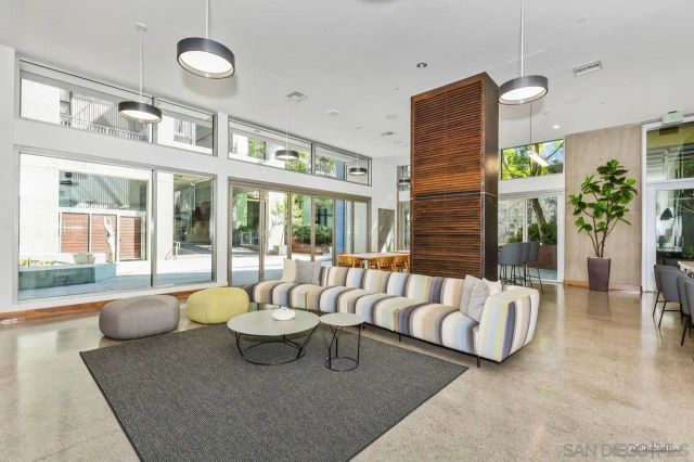 321 10Th Ave 1603, San Diego, CA 92101