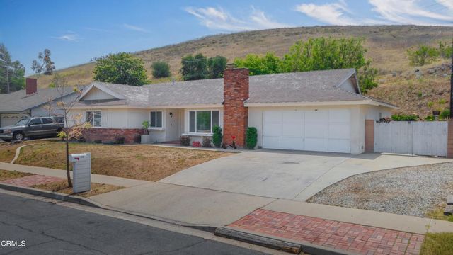 252 W Columbia Road, Thousand Oaks, CA 91360