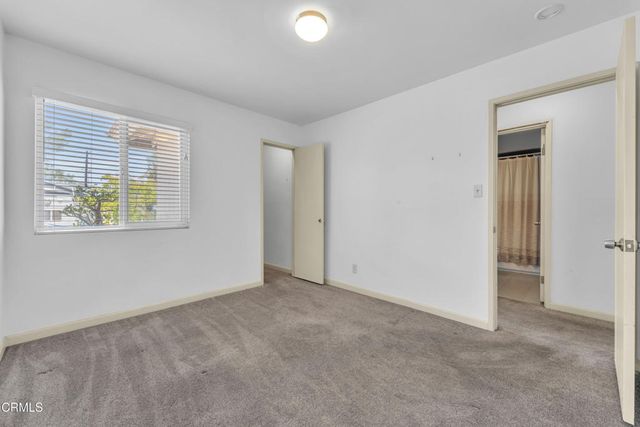 252 W Columbia Road, Thousand Oaks, CA 91360