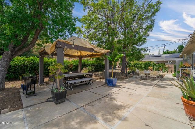252 W Columbia Road, Thousand Oaks, CA 91360