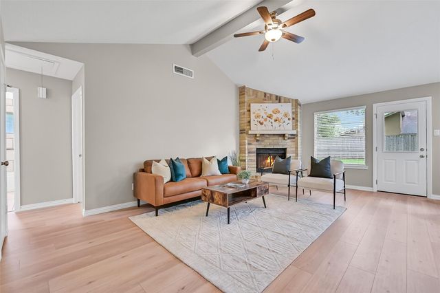 502 Dawn Drive, League City, TX 77573