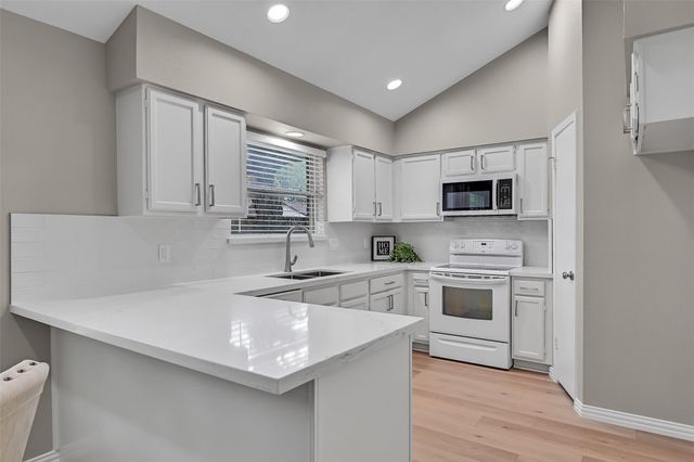 502 Dawn Drive, League City, TX 77573