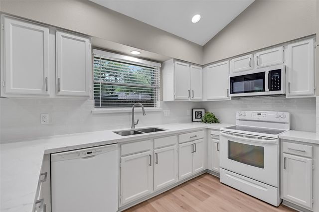 502 Dawn Drive, League City, TX 77573