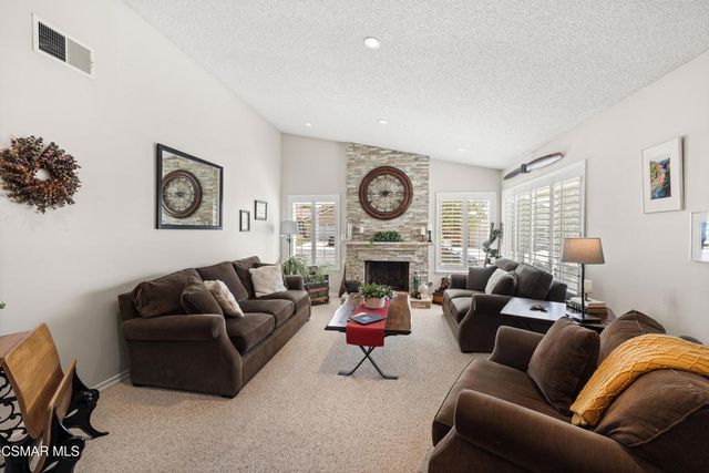 13617 Gunsmoke Road, Moorpark, CA 93021