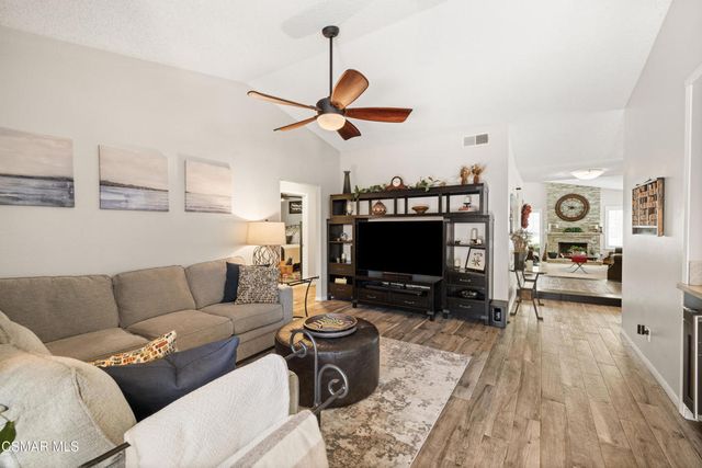 13617 Gunsmoke Road, Moorpark, CA 93021