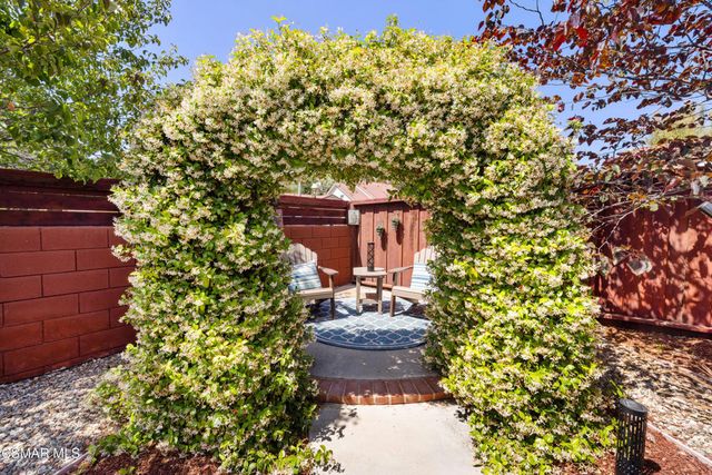 13617 Gunsmoke Road, Moorpark, CA 93021