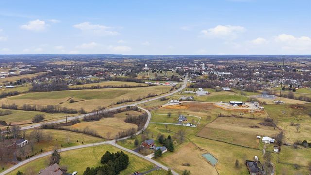 51 Conns Lane, Lancaster, KY 40444