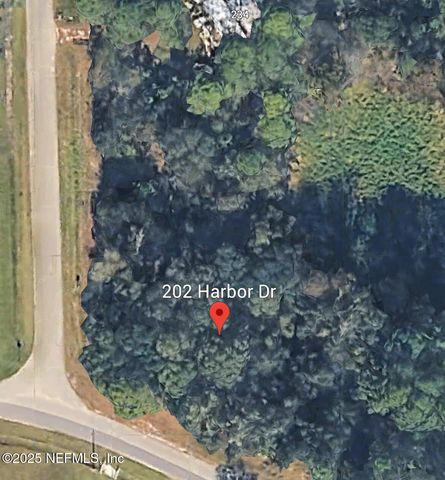 202 HARBOR Drive, Palatka, FL 32177