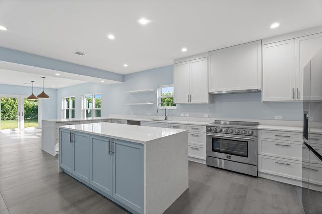 1176 NE Terrace Way, Jensen Beach, FL 34957