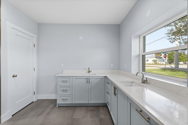 1176 NE Terrace Way, Jensen Beach, FL 34957