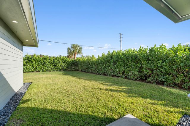 1176 NE Terrace Way, Jensen Beach, FL 34957