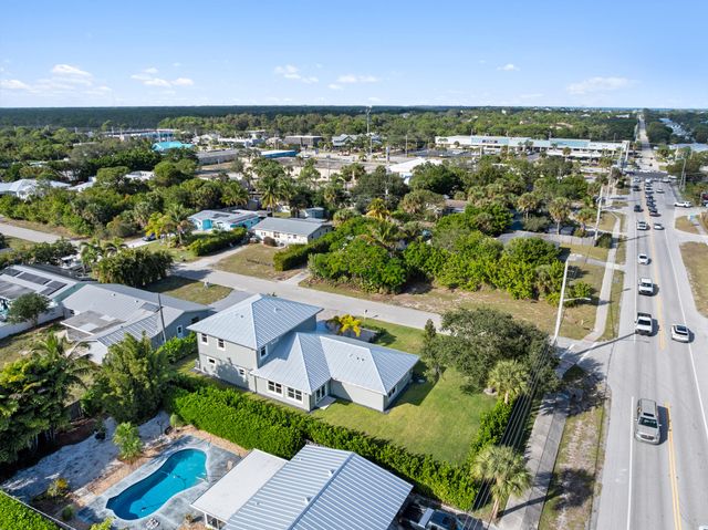 1176 NE Terrace Way, Jensen Beach, FL 34957