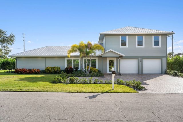 1176 NE Terrace Way, Jensen Beach, FL 34957