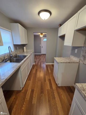 2164 E Whittemore Avenue, Burton, MI 48529