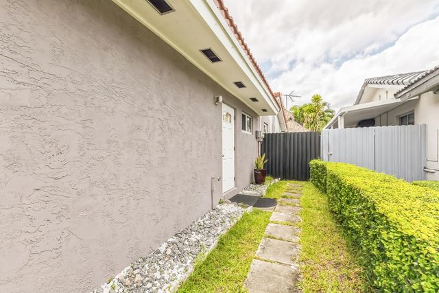 13961 SW 156th Terrace, Miami, FL 33177