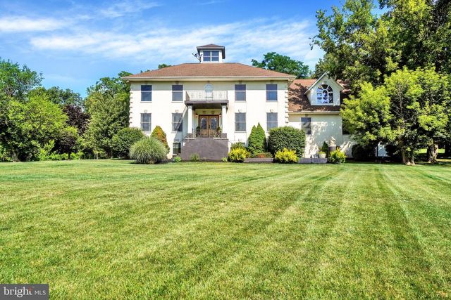 7B HERITAGE FARM DR, New Freedom, PA 17349