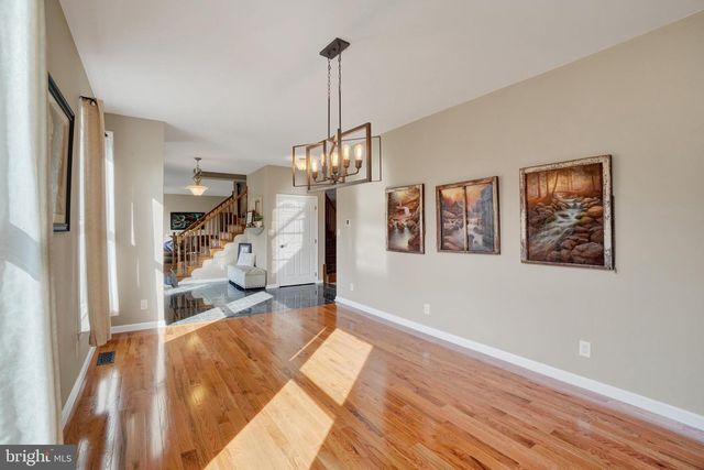7B HERITAGE FARM DR, New Freedom, PA 17349