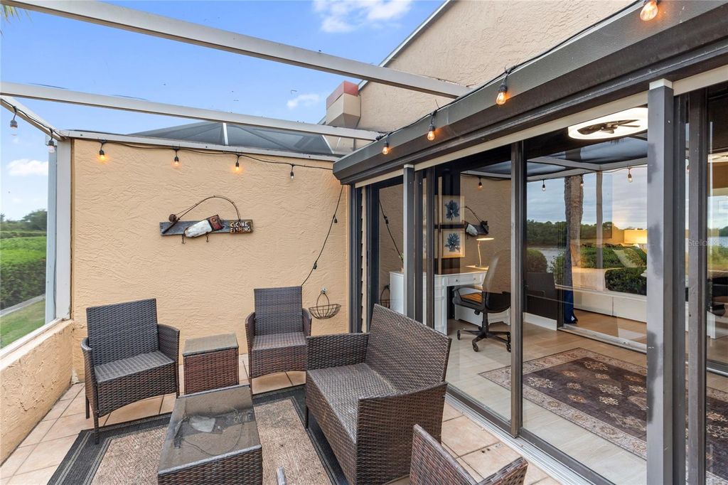 Image 39 of property listing at 3887 CATALINA DRIVE, Bradenton, FL 34210