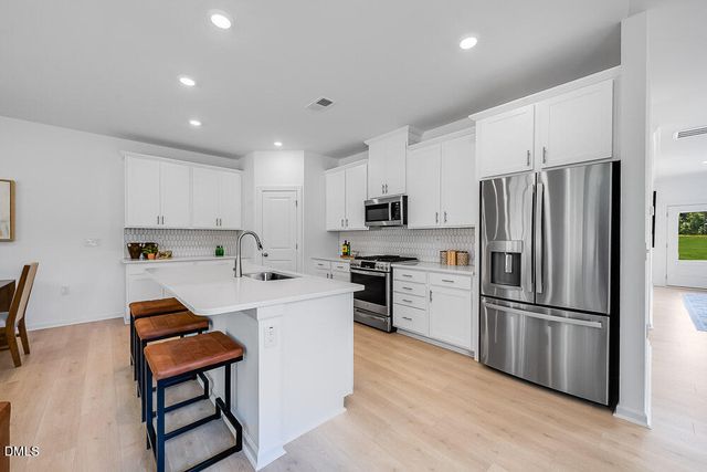 8731 Malmesbury Lane, Wake Forest, NC 27587