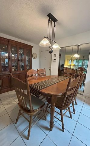 8897 Fontainebleau Blvd 103, Miami, FL 33172
