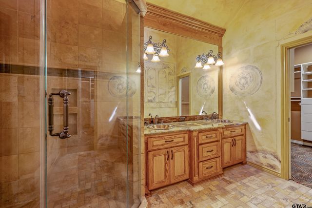 3406 Pebblebrook, Tyler, TX 75707