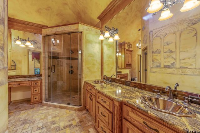 3406 Pebblebrook, Tyler, TX 75707