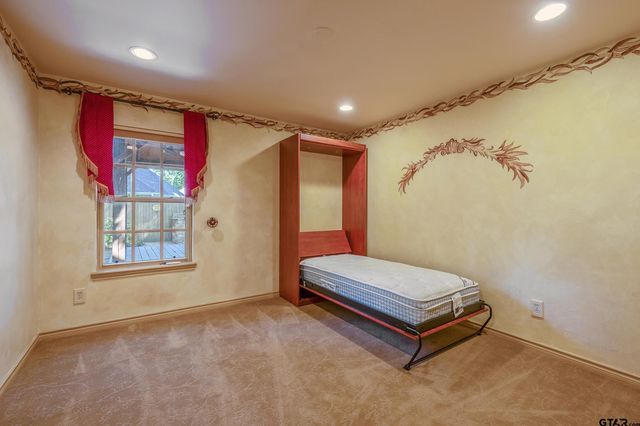 3406 Pebblebrook, Tyler, TX 75707