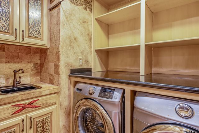 3406 Pebblebrook, Tyler, TX 75707