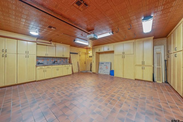 3406 Pebblebrook, Tyler, TX 75707