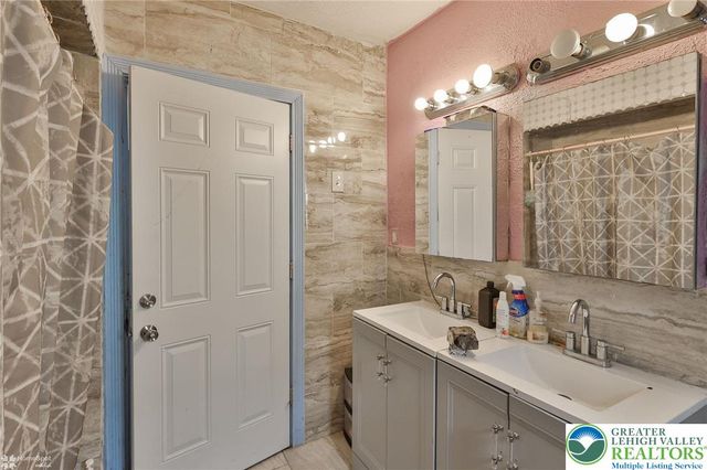 517 North 8th Street, Allentown City, PA 18102