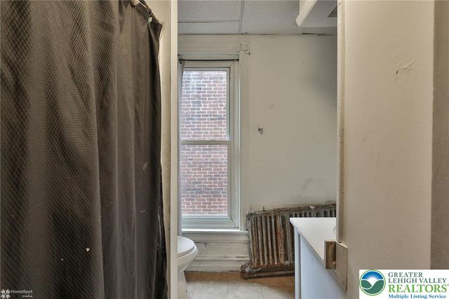 517 North 8th Street, Allentown City, PA 18102