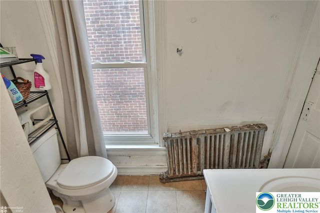 517 North 8th Street, Allentown City, PA 18102